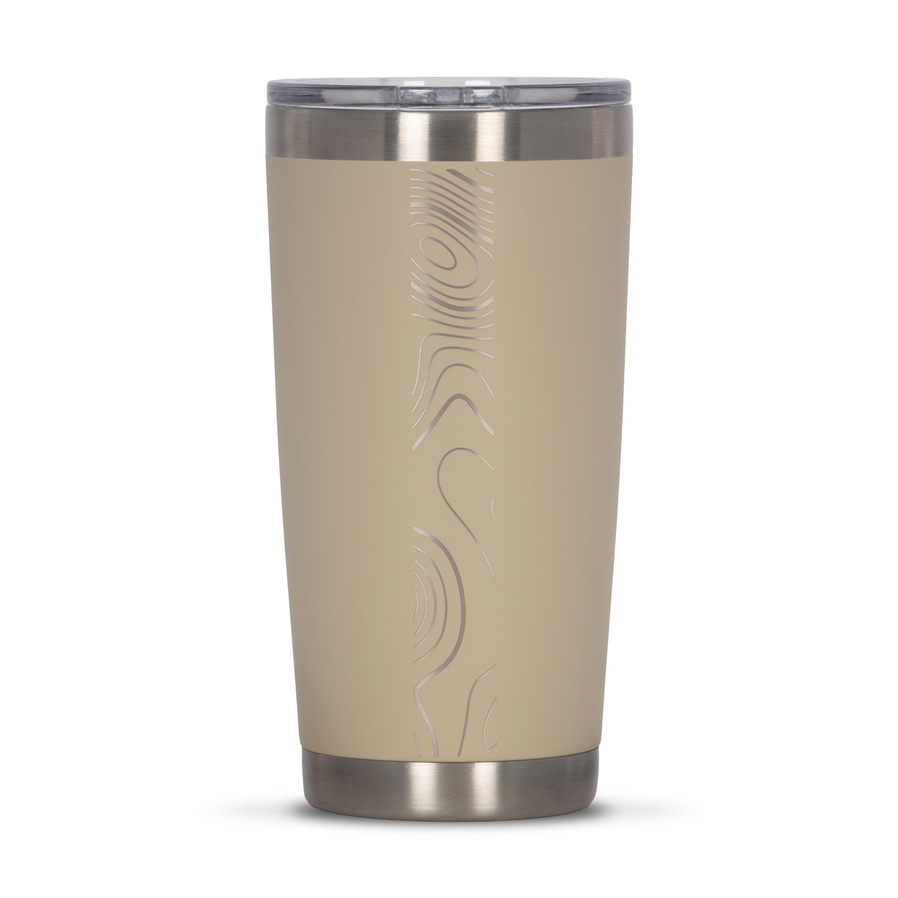 Rear view of tan 590ml stainless steel drink tumbler with clear lid and silver etched sand dune pattern on side.